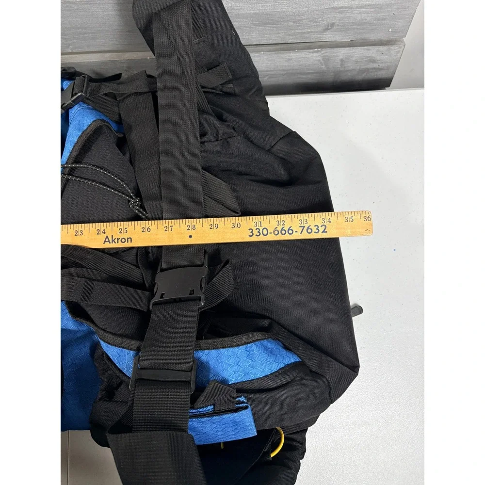 Guide Gear Nomad 100 Internal Frame Backpack Blue Black Hiking Trekking Pack vtg